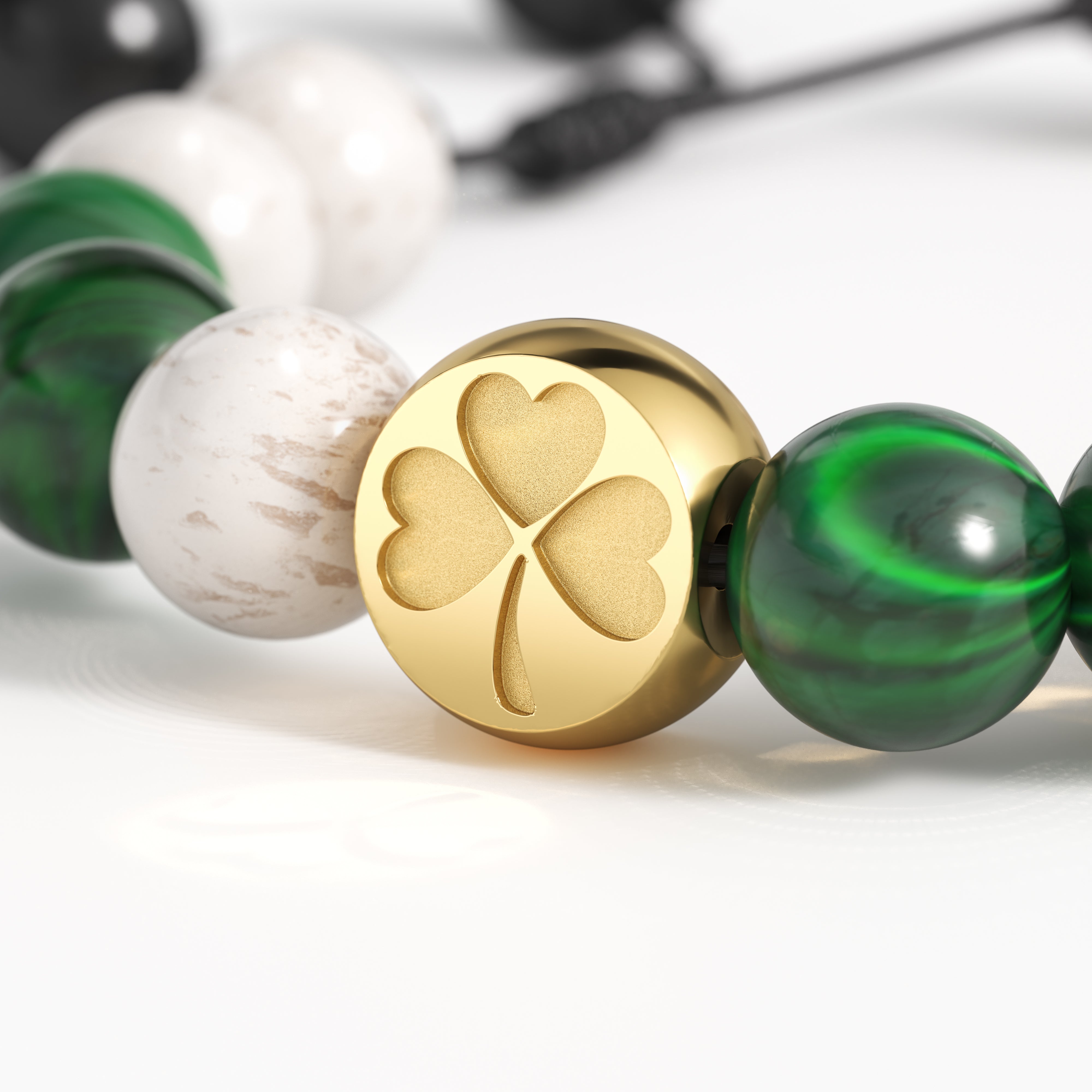 les-fines-lames-punch-bracelet-shamrock-puncher-gr-n-wei-gold image 3