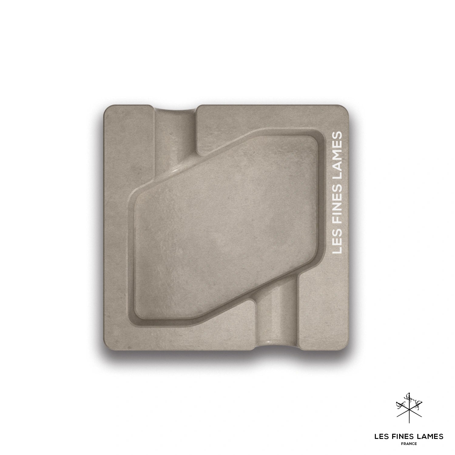 les-fines-lames-dyad-zigarrenascher-coyote-tan-beton image 2