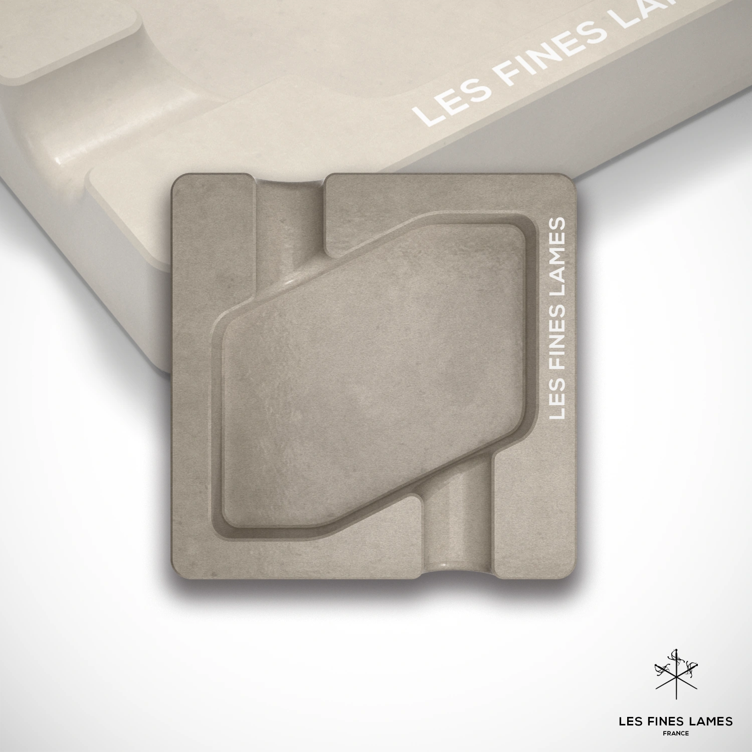 les-fines-lames-dyad-zigarrenascher-coyote-tan-beton image 1
