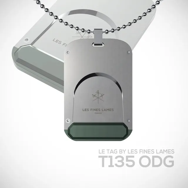 les-fines-lames-le-tag-t135-guillotine-cutter-od-green-klinge image 1