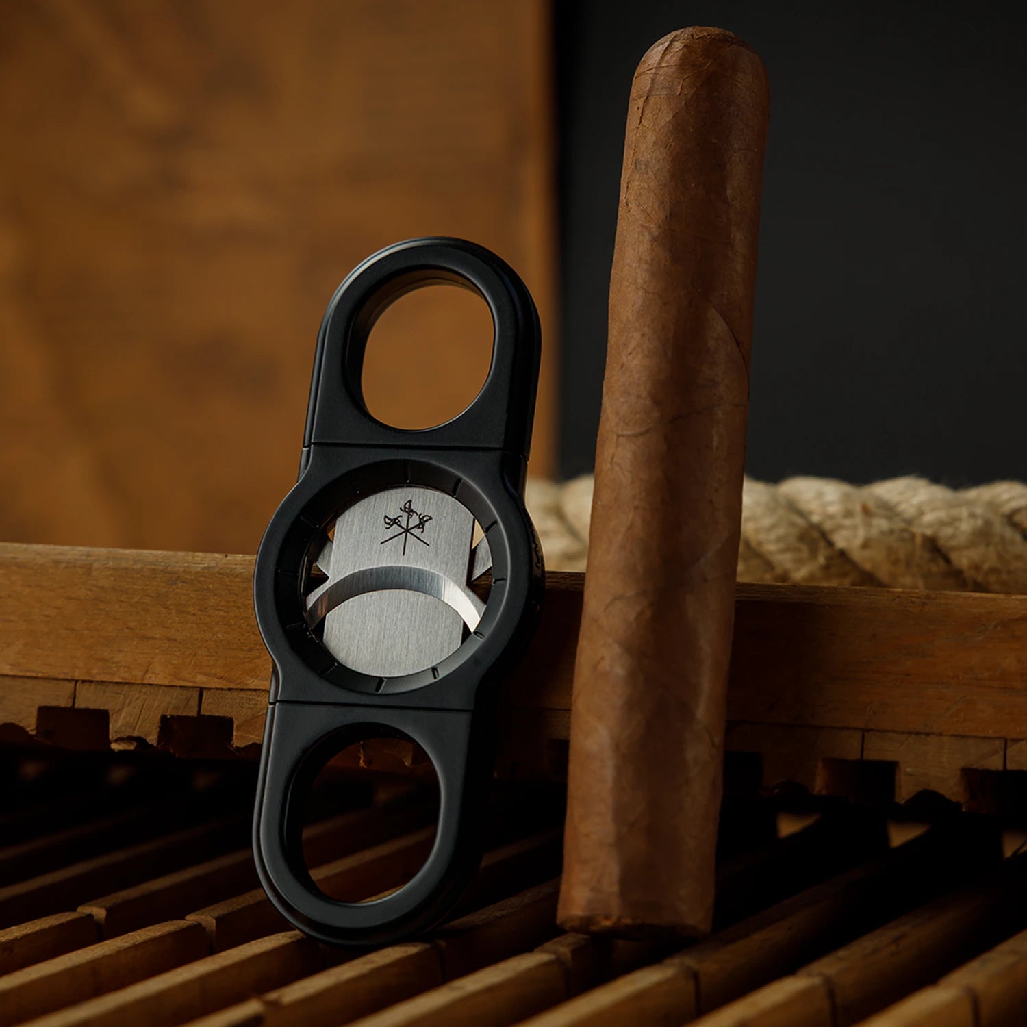 les-fines-lames-la-guillotine-rotor-zigarrenschneider-schwarz-80er-ring image 3