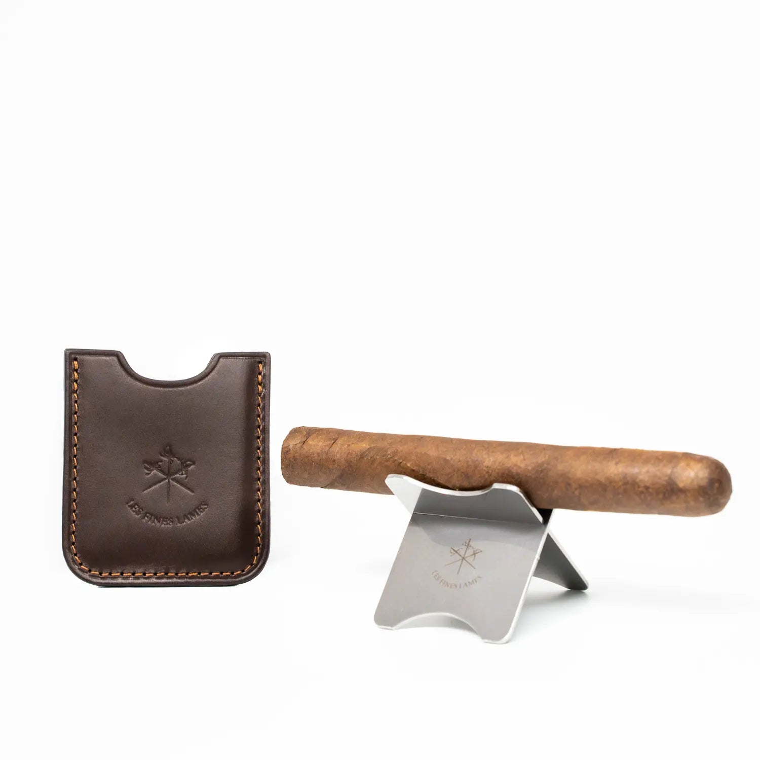 les-fines-lames-cigar-stand-zigarrenst-nder-braun-mit-lederetui image 2